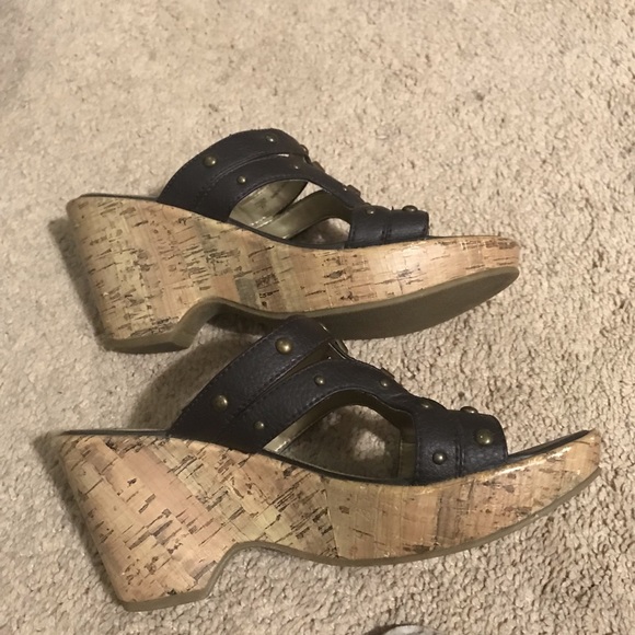 American Eagle Chocolate Brown Studded Cork Heels - Picture 7 of 12